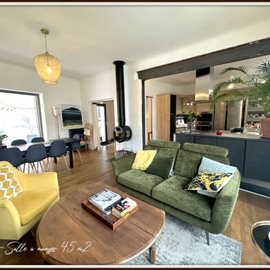 Maison 7 pièces 605000 €