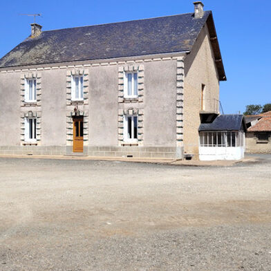 Maison 7 pièces 168000 €