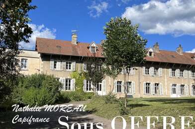 Maison 16 pièces 270000 €