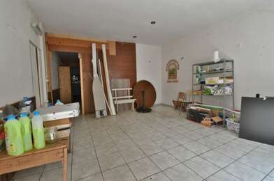 Immeuble  73000 €