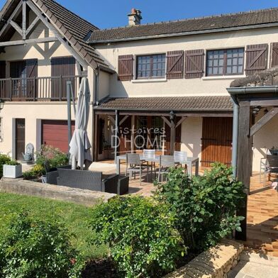 Maison 9 pièces 299900 €