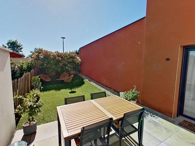 Appartement T3 À Vendre À La Tour De Salvagny — photo 1