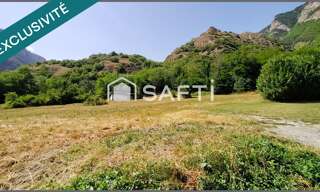 Terrain  954 m² à vendre à La Tour-en-Maurienne (73300)