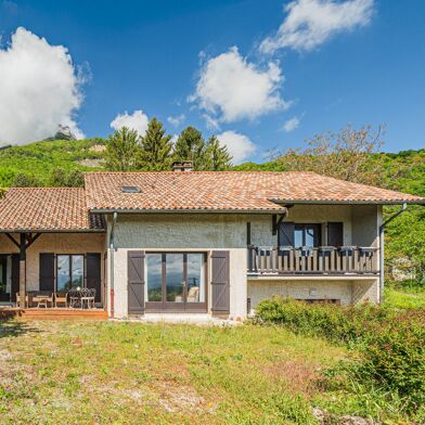 Maison 5 pièces 500000 €