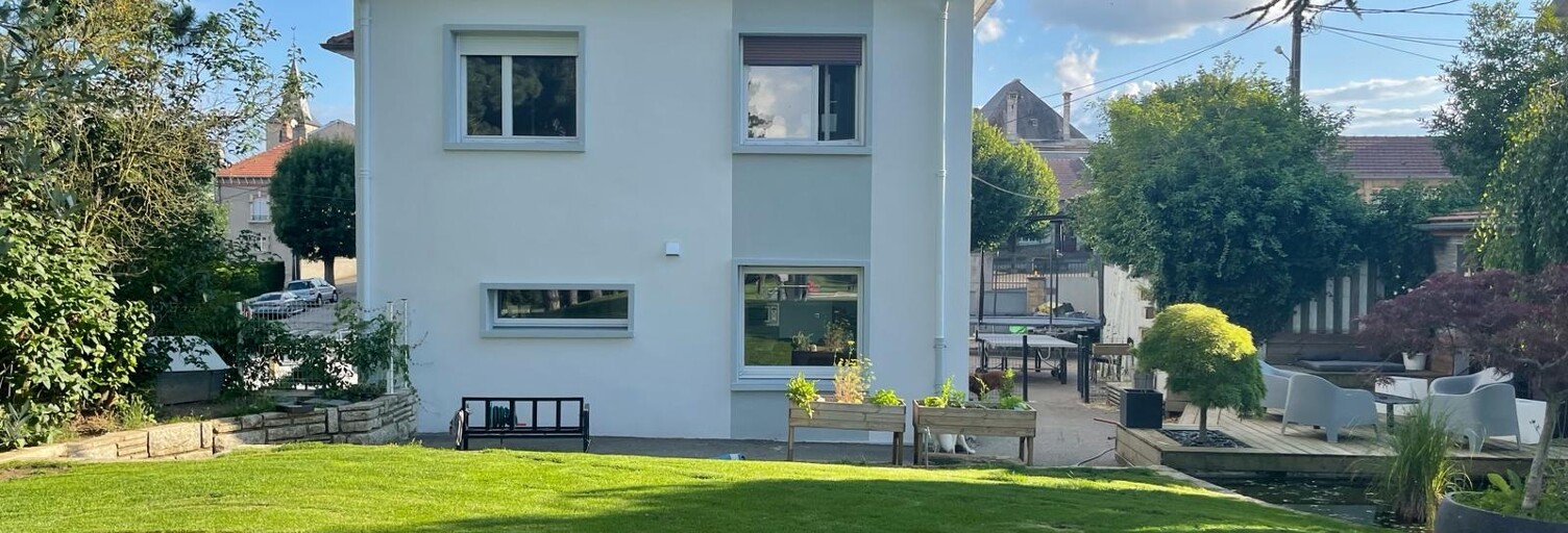 Maison 10 Pièces 250 m² à vendre à Nomeny (54610)