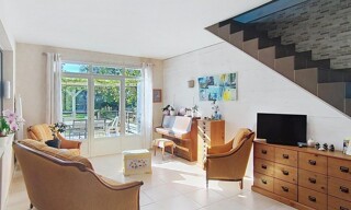 Maison 8 Pièces 312 m² à vendre à Saint-Pey-de-Castets (33350)