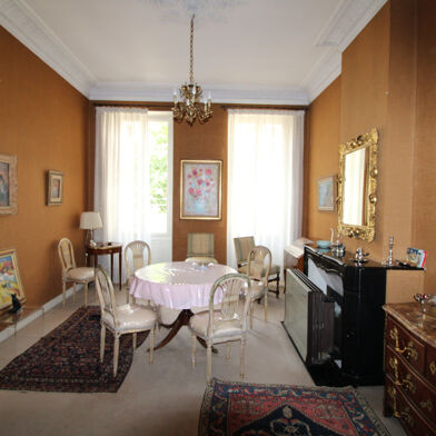 Appartement 5 pièces 357000 €