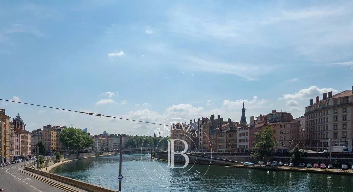 Appartement L T6
