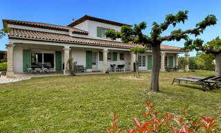 Maison 7 Pièces 207 m² à vendre à Meyreuil (13590)