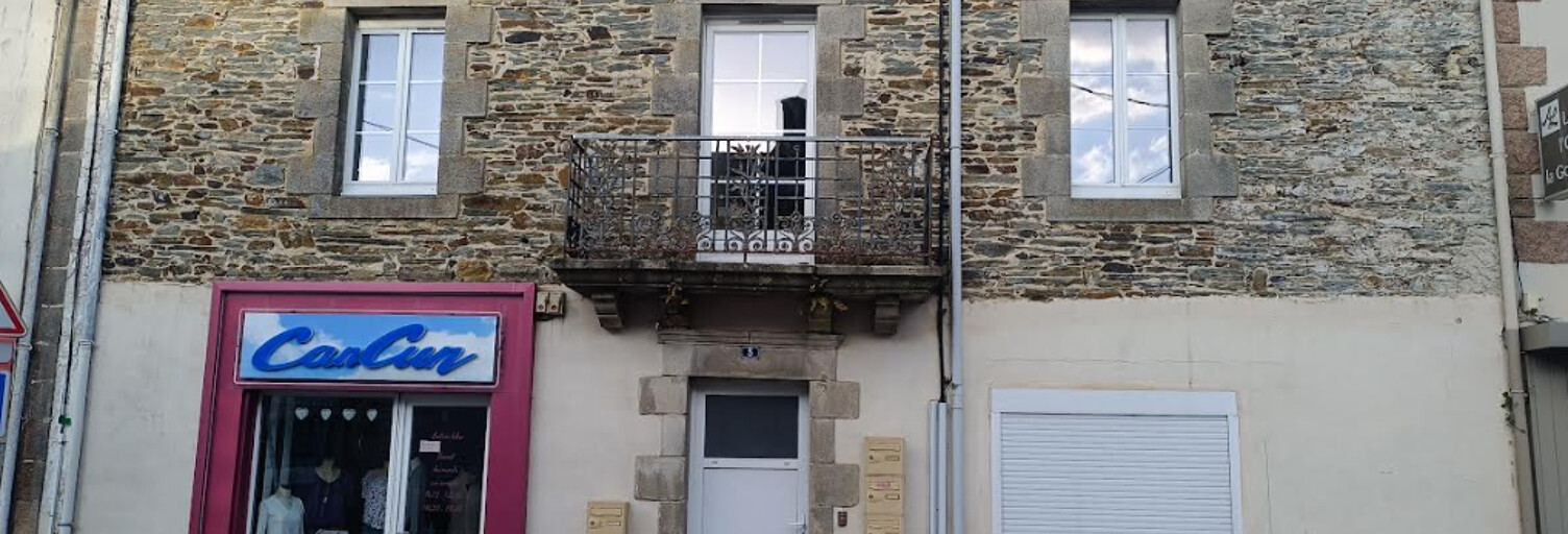 Immeuble  200 m² à vendre à Gourin (56110)