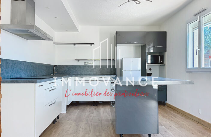 Villa de 95m2 de plain-pied avec 3 chambres édifiée sur une — photo 5