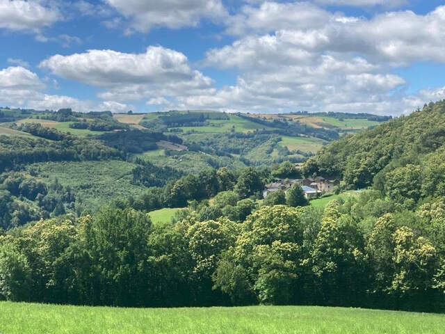 Ferme hameau à restaurer en pleine campagne — photo du bien