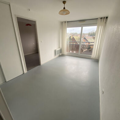 Appartement 2 pièces 517 €