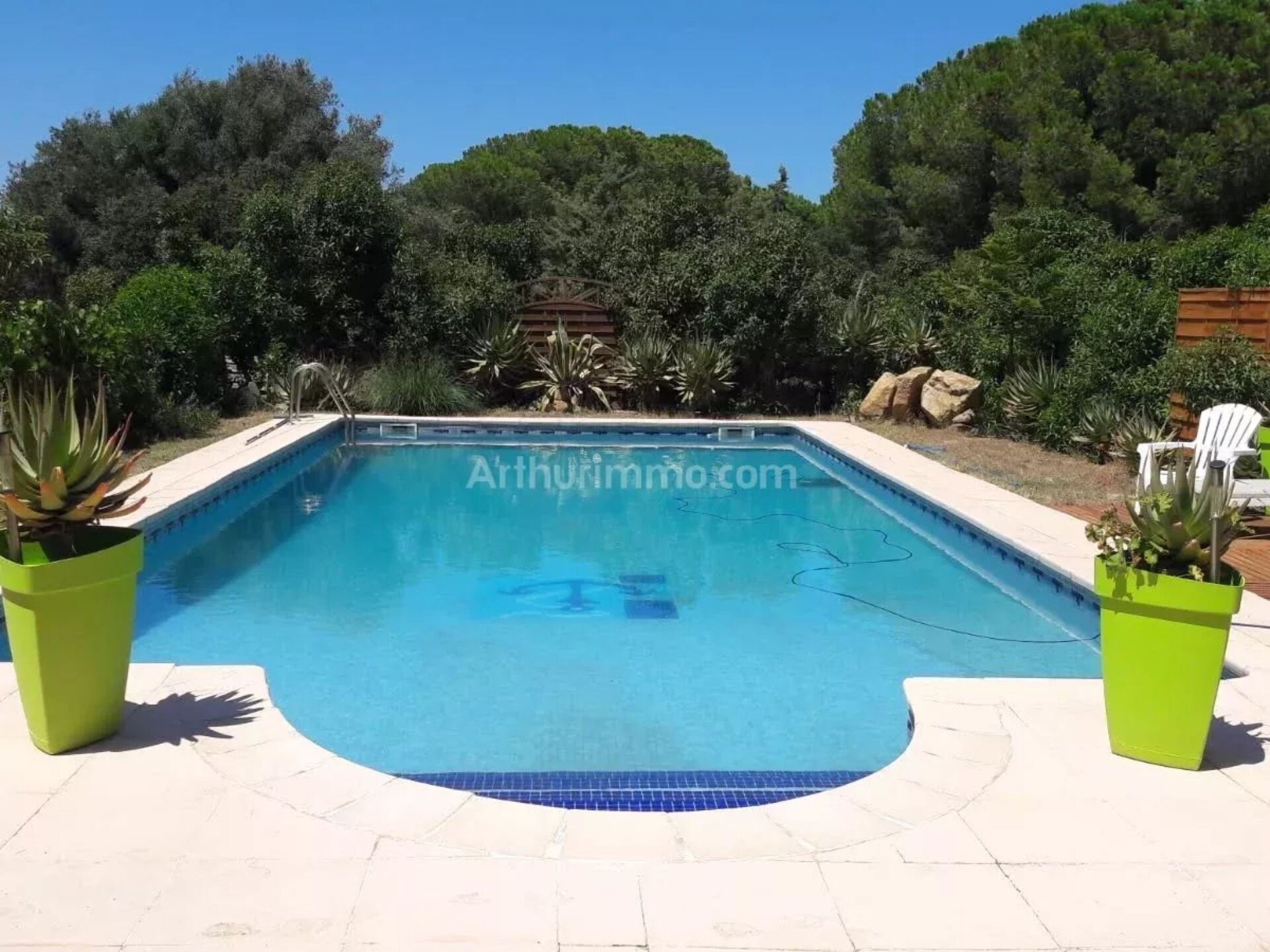 Maison 7 pièces 207 m² · à L'Île-Rousse · 207 m² · 950 000 €