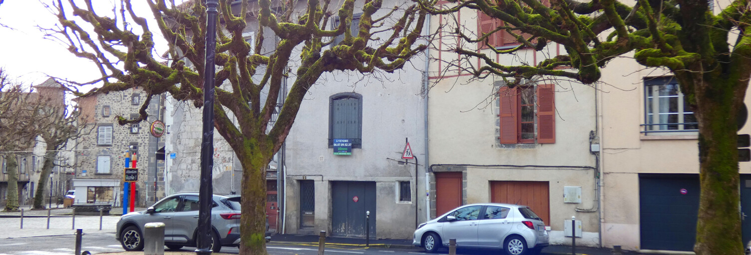 Maison 5 Pièces 142 m² à vendre à Aurillac (15000)