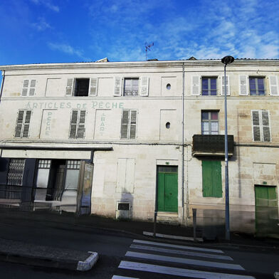 Immeuble  240000 €