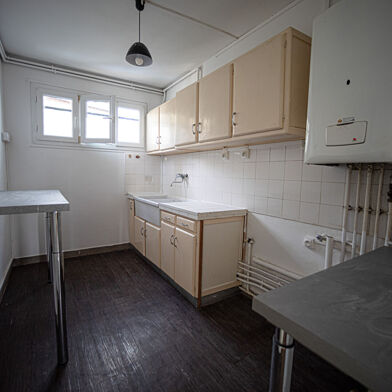 Appartement 3 pièces 598 €