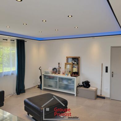 Appartement 4 pièces 180000 €