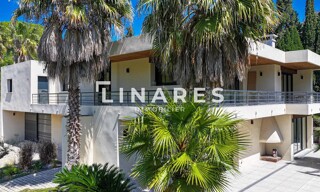 Maison 8 Pièces 349 m² à vendre à Marseille 9 (13009)