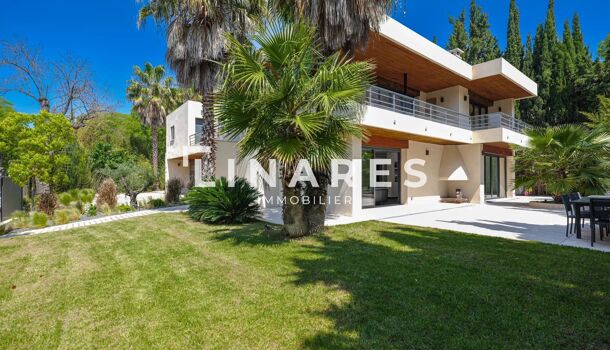 Villa / Maison 8 pièces  à vendre Marseille 8eme 13008