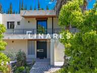 BEAUTIFUL FAMILY - Maison T8 de 349m2 + Jardin/Piscine + Garage — photo 2