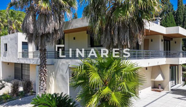 Villa / Maison 8 pièces  à vendre Marseille 8eme 13008