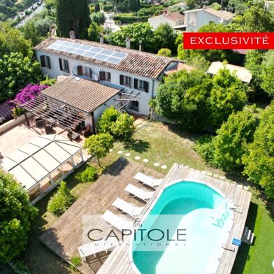 Maison 9 pièces 892500 €