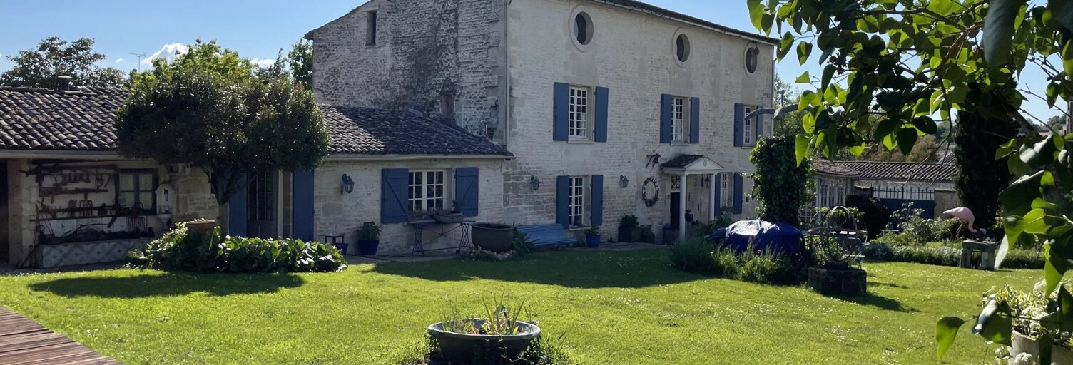 Maison 10 Pièces 280 m² à vendre à Niort (79000)