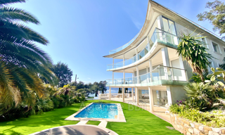 Maison 6 Pièces 320 m² à vendre à Cannes (06400)