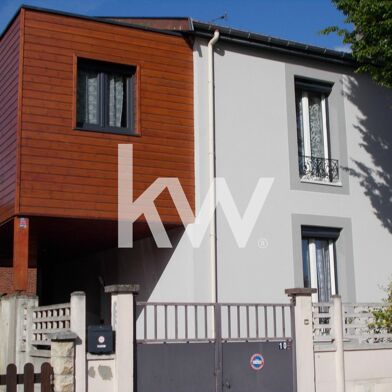 Maison 5 pièces 305000 €