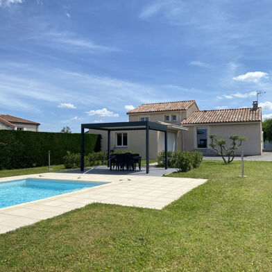 Maison 5 pièces 349000 €