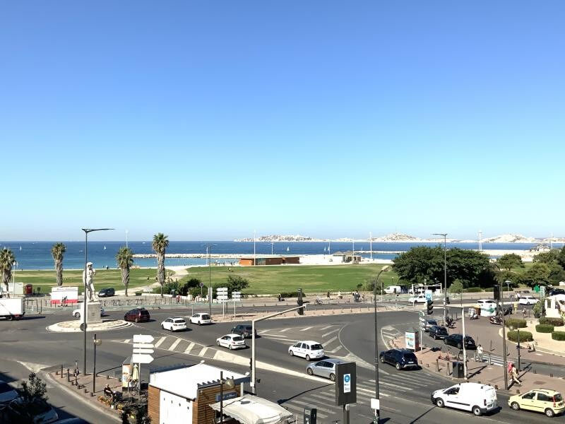 Appartement  T3 à louer Marseille 8eme 13008