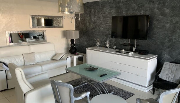 Appartement 3 pièces  à louer Marseille 8eme 13008