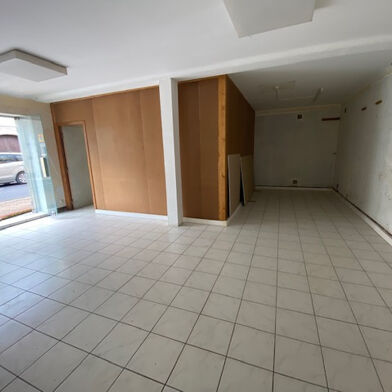 Garage  45000 €