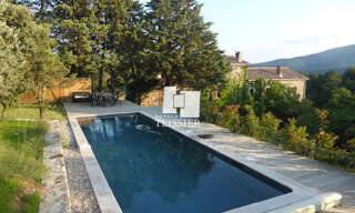 Maison 8 Pièces 204 m² à vendre à Les Vans (07140)