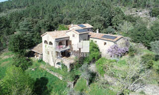 Maison 8 Pièces 204 m² à vendre à Les Vans (07140)