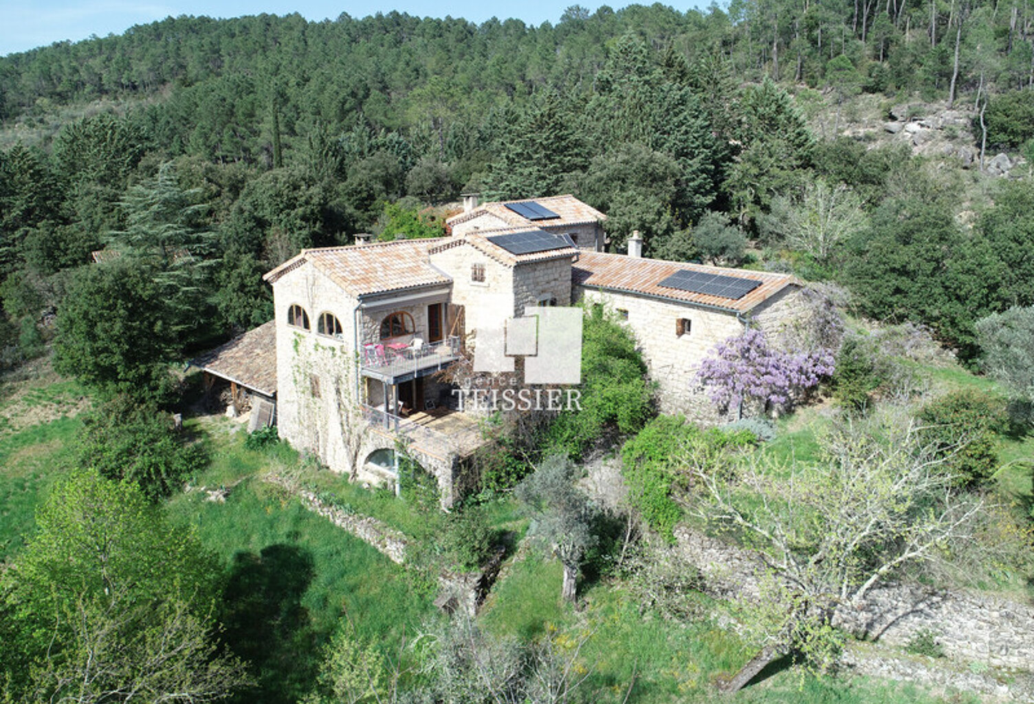 Maison — photo 1