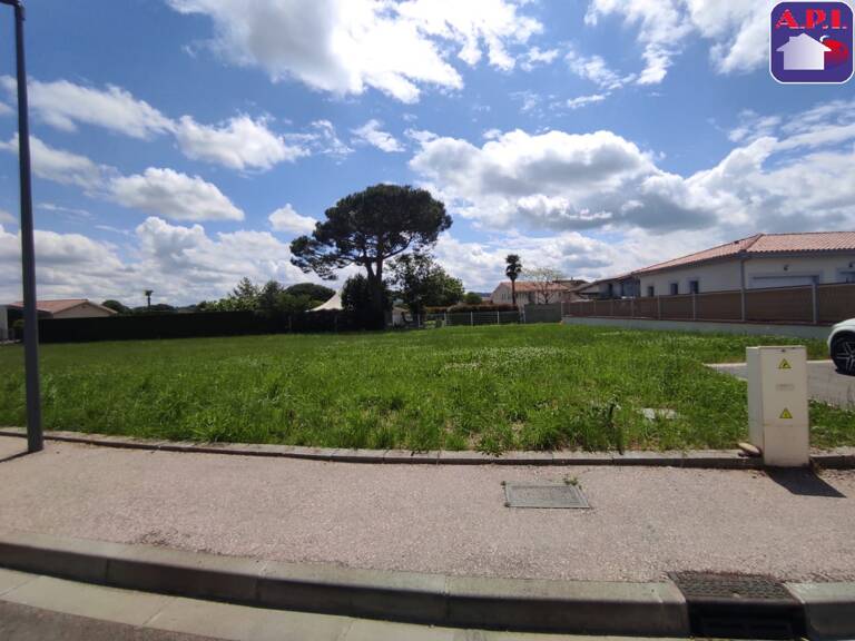 Terrain à construire  630 m²  — photo 1