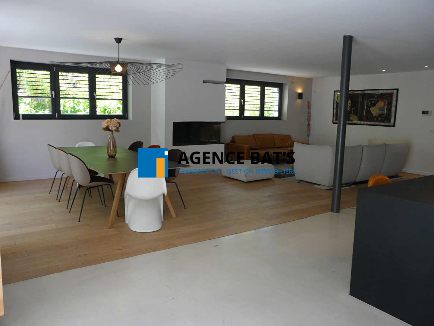 Photo Appartement Fraisses 7 pièce(s) 247 m2 image 3/4