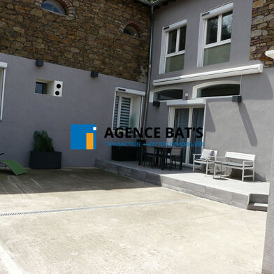 Appartement 6 pièces 219000 €