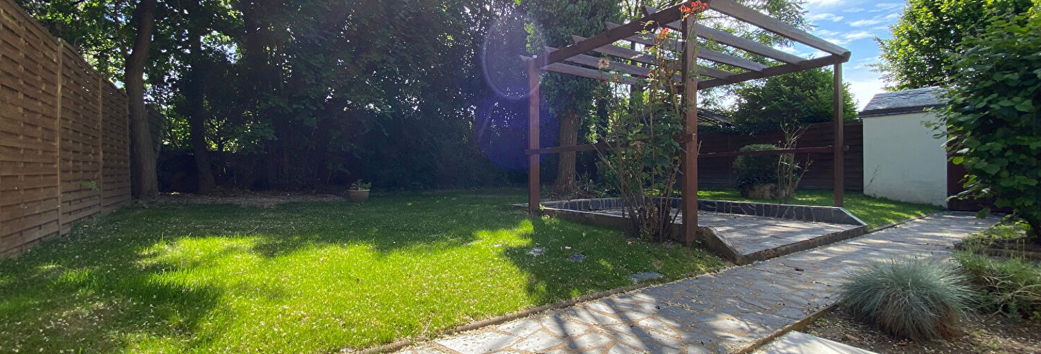 Maison 8 Pièces 204 m² à vendre à Angers (49100)