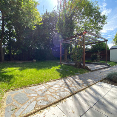 Maison 8 pièces 598500 €