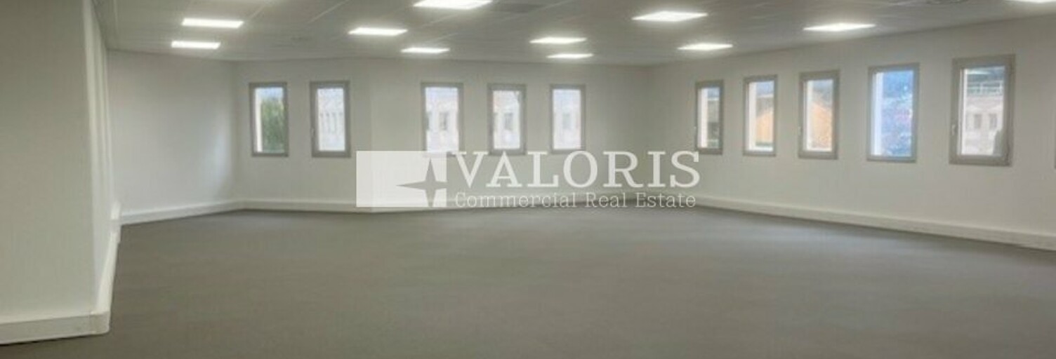 Bureau  255 m² à louer à La Penne-sur-Huveaune (13821)