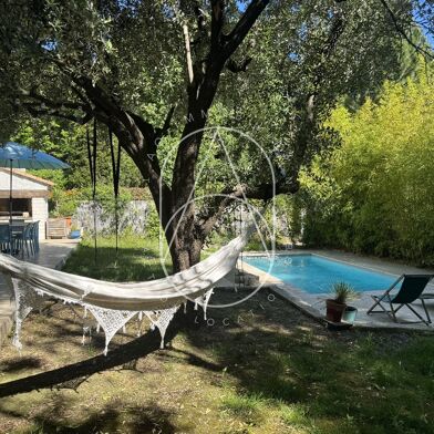 Maison 6 pièces 985000 €