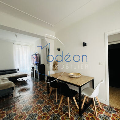 Appartement 4 pièces 149800 €