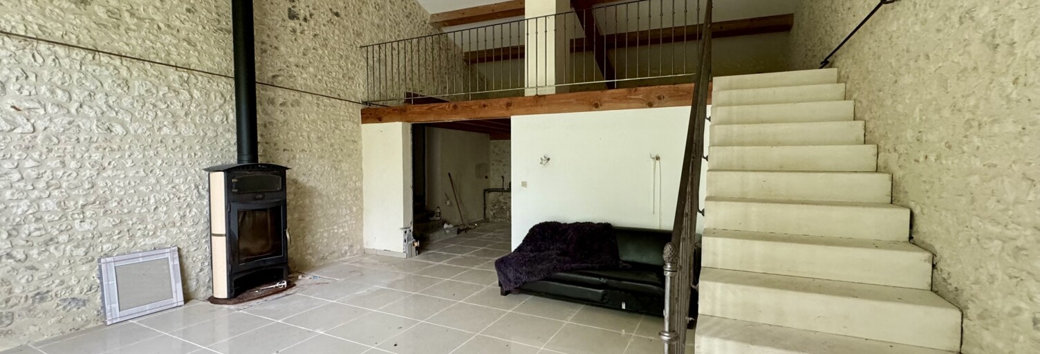 Maison 10 Pièces 360 m² à vendre à Chatenet (17210)