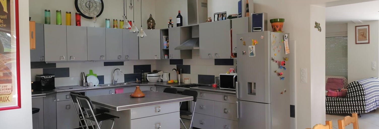 Immeuble  430 m² à vendre à Fronsac (33126)