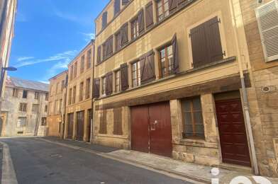 Immeuble  334900 €