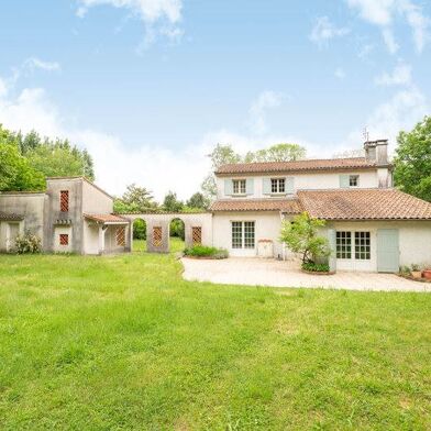 Maison 7 pièces 416960 €