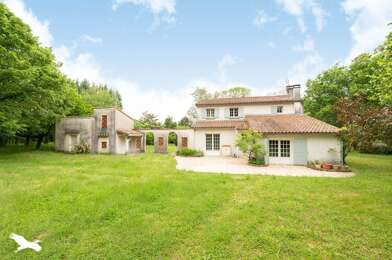 Maison 7 pièces 400000 €